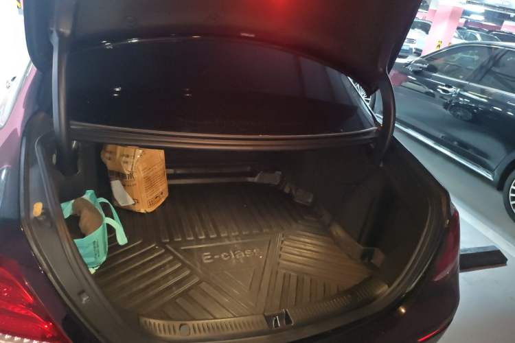 Used Mercedes-Benz E-Class 2020 E 300 L Luxury Model Trunk