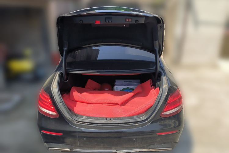 Used Mercedes-Benz E-Class 2020 Restyled E 300 L Sport Exclusive Edition Trunk