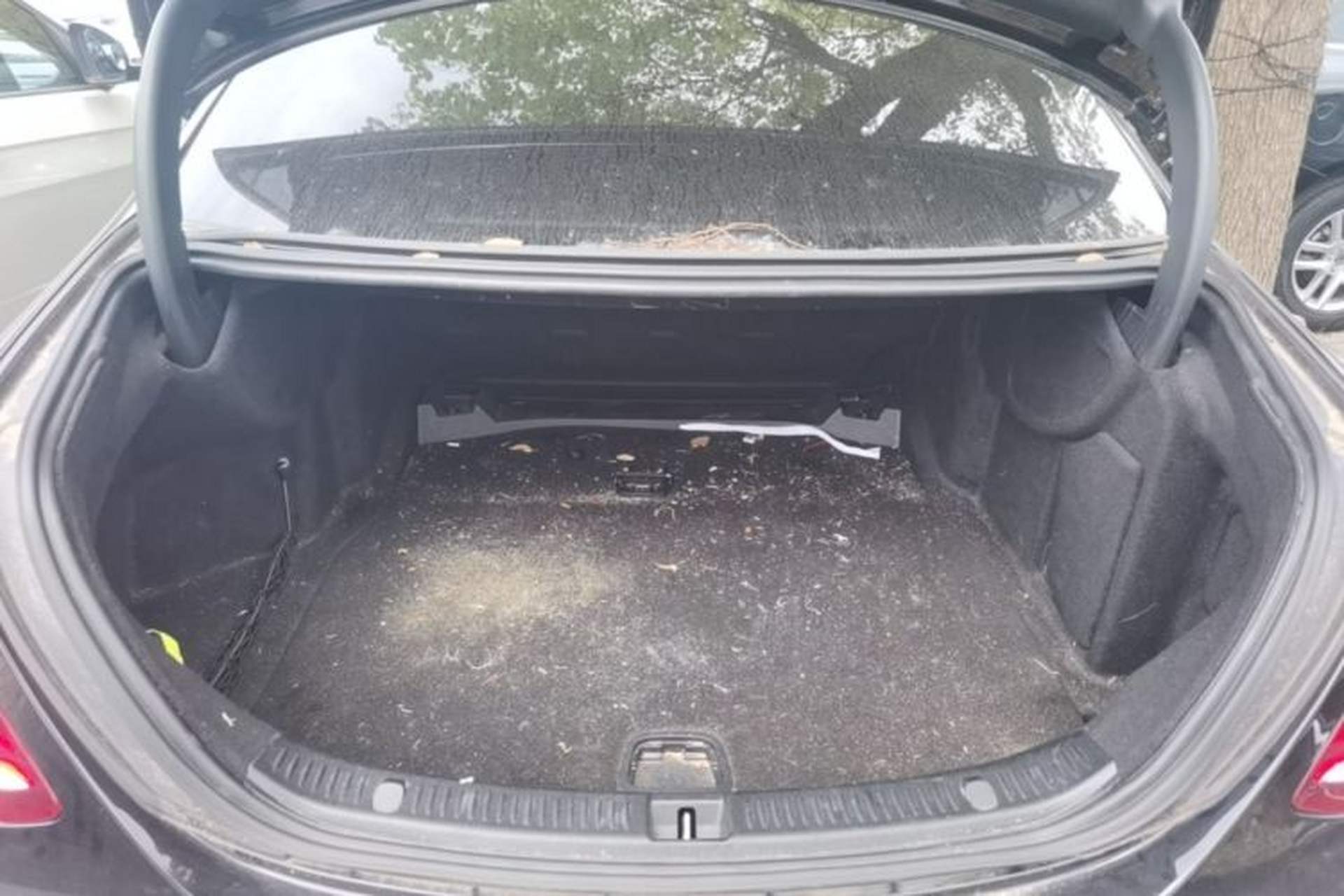 Used Mercedes-Benz E-Class 2020 E 300 L Stylish Model Trunk