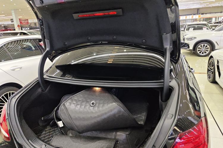 Used Mercedes-Benz E-Class 2020 Facelift E 260 L Trunk