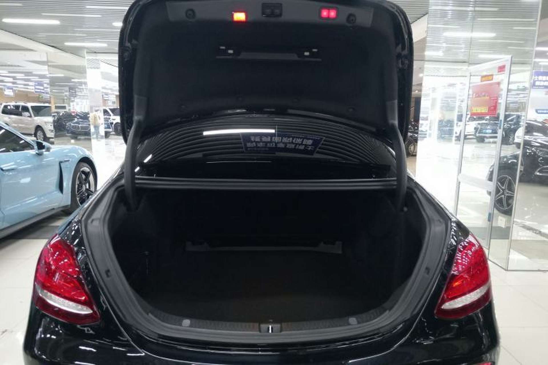 Used Mercedes-Benz E-Class 2020 Restyled E 300 L Sport Exclusive Edition Trunk