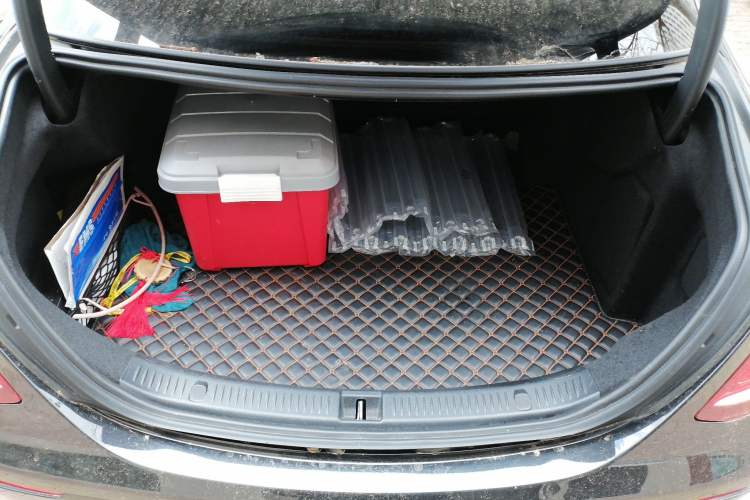 Used Mercedes-Benz E-Class 2020 E 300 L Luxury Model Trunk
