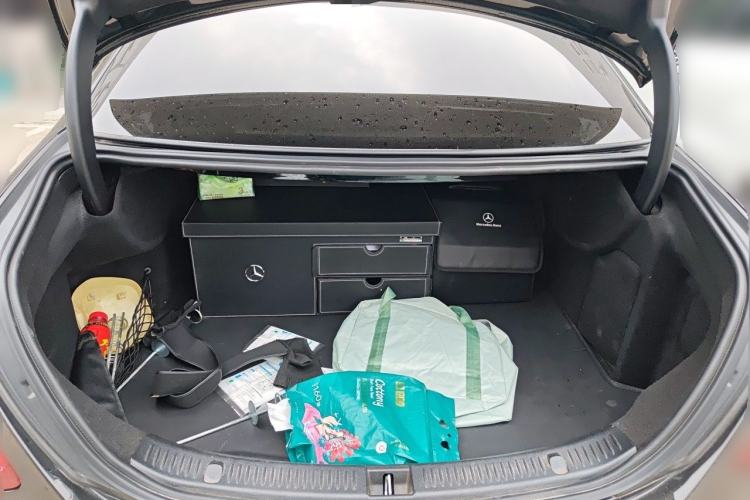 Used Mercedes-Benz E-Class 2020 Restyled E 300 L Exclusive Edition Trunk