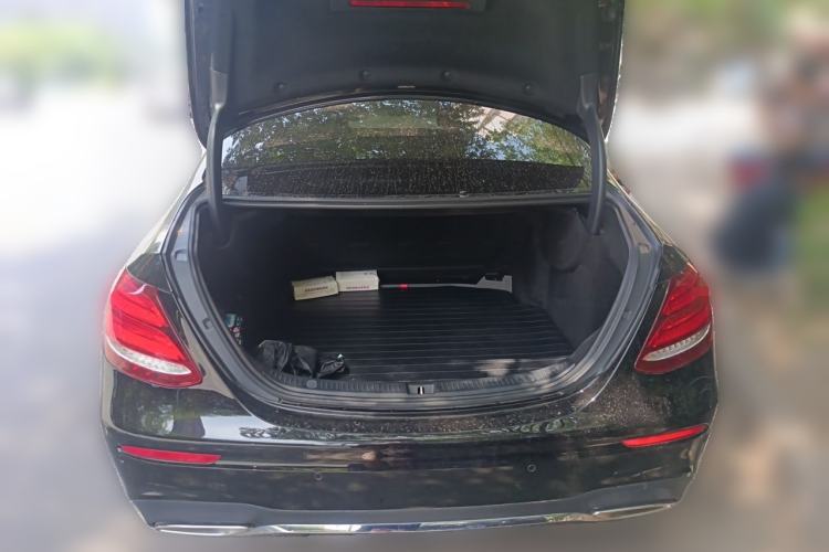 Used Mercedes-Benz E-Class 2020 Restyled E 300 L Sporty and Stylish Edition Trunk