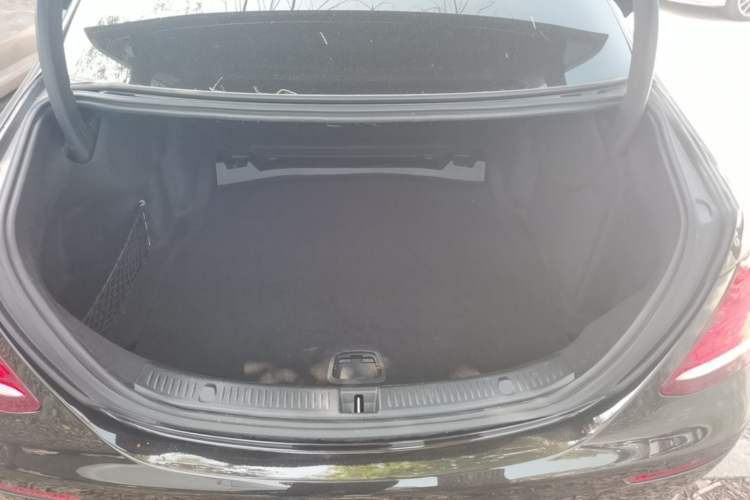 Used Mercedes-Benz E-Class 2020 E 300 L Stylish Model Trunk