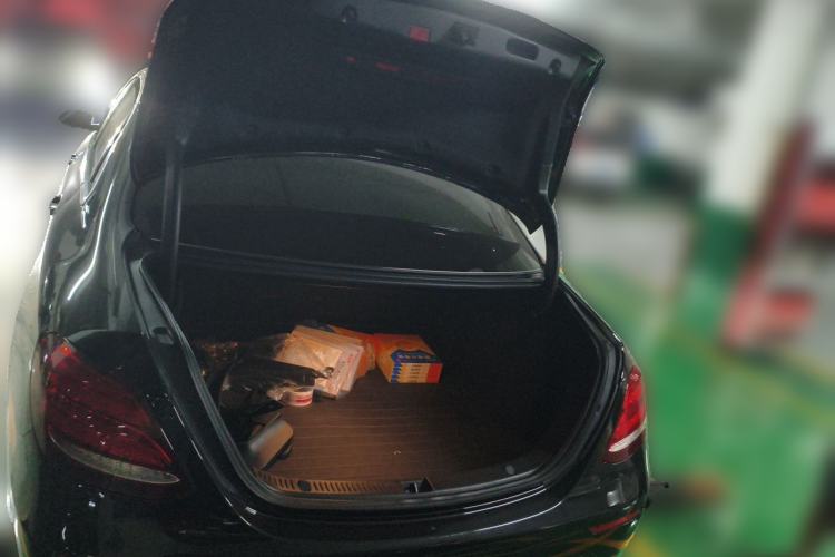 Used Mercedes-Benz E-Class 2020 Facelift E 300 L Stylish Edition Trunk