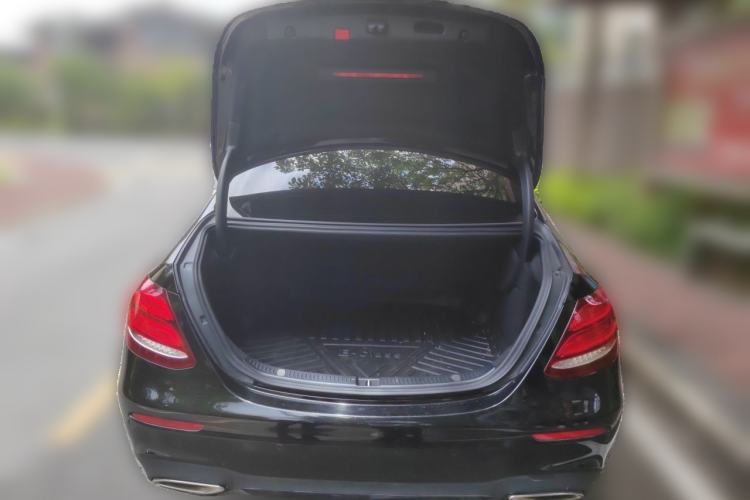 Used Mercedes-Benz E-Class 2020 Facelift E 260 L Sport Edition Trunk