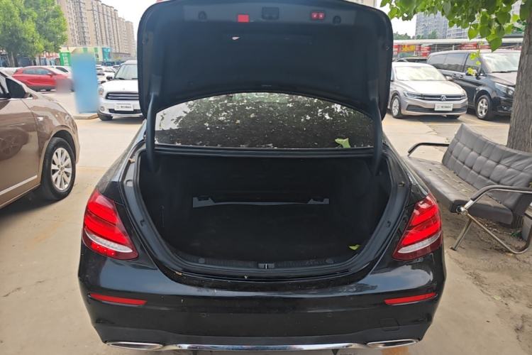 Used Mercedes-Benz E-Class 2020 Restyled E 300 L Sport Exclusive Edition Trunk