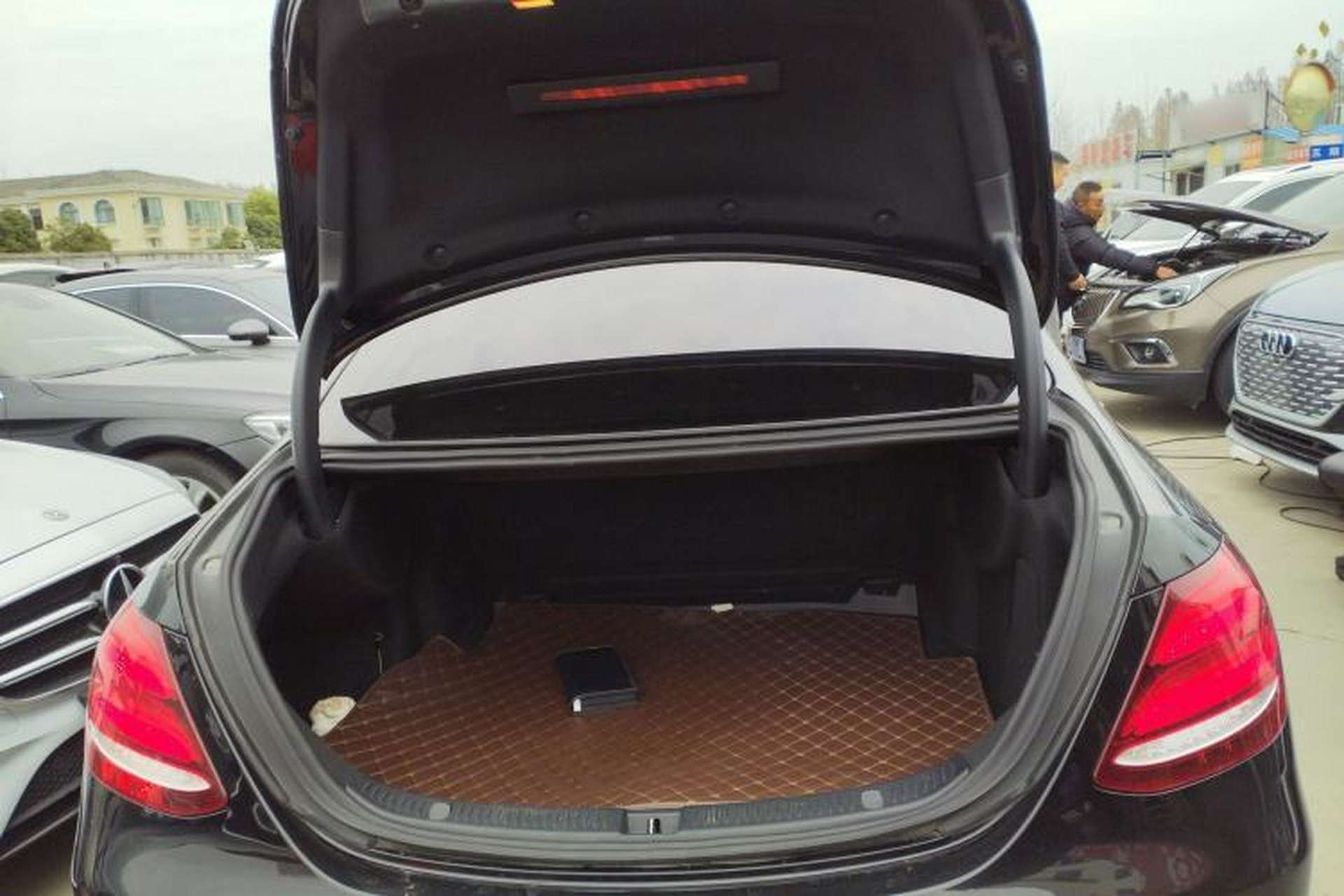Used Mercedes-Benz E-Class 2020 E 300 L Sporty and Stylish Model Trunk