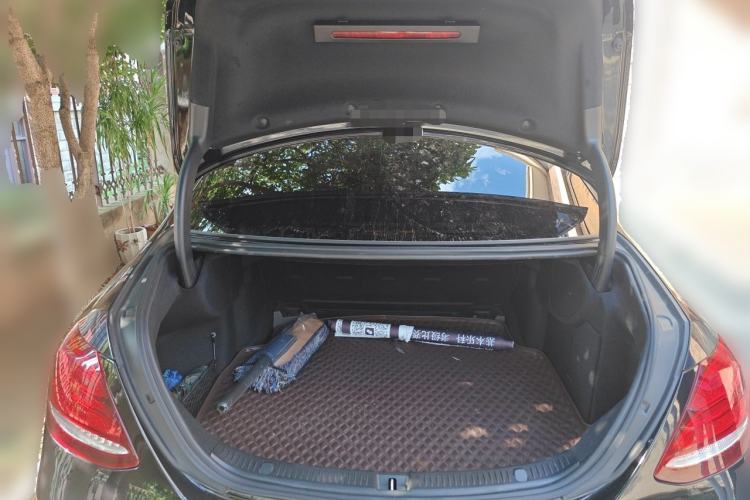 Used Mercedes-Benz E-Class 2020 E 260 L Trunk