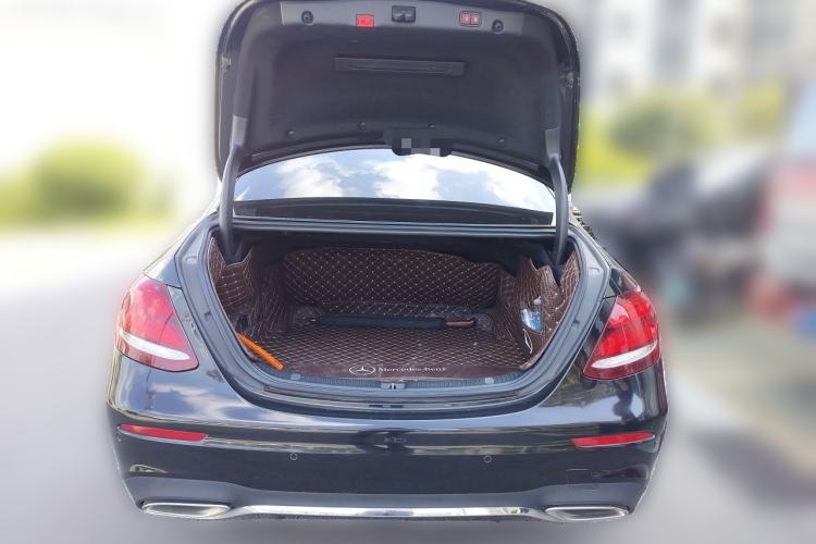 Used Mercedes-Benz E-Class 2020 Restyled E 300 L Sport Exclusive Edition Trunk