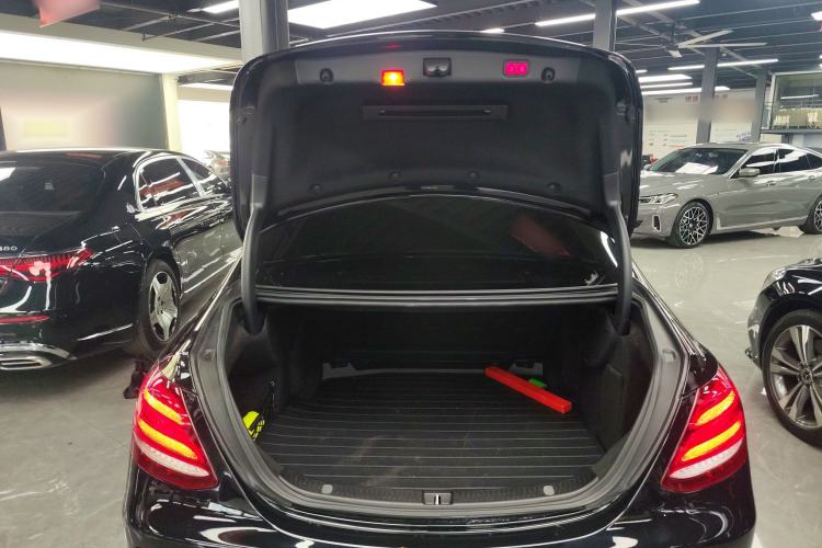 Used Mercedes-Benz E-Class 2020 E 300 L Luxury Model Trunk