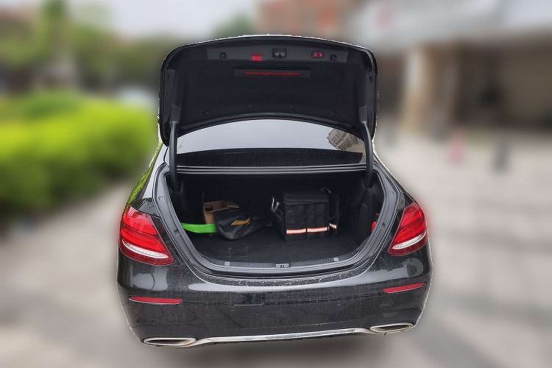 Used Mercedes-Benz E-Class 2020 Restyled E 300 L Sport Exclusive Edition Trunk