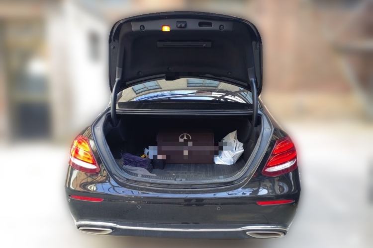 Used Mercedes-Benz E-Class 2020 E 260 L Trunk