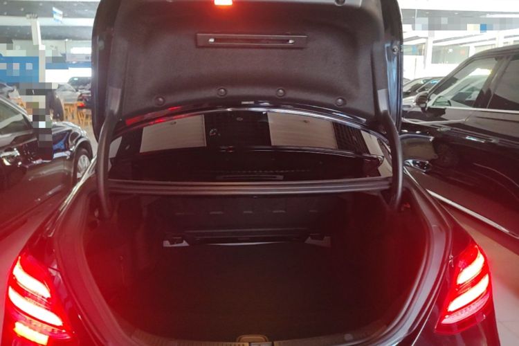 Used Mercedes-Benz E-Class 2020 E 300 L Stylish Model Trunk