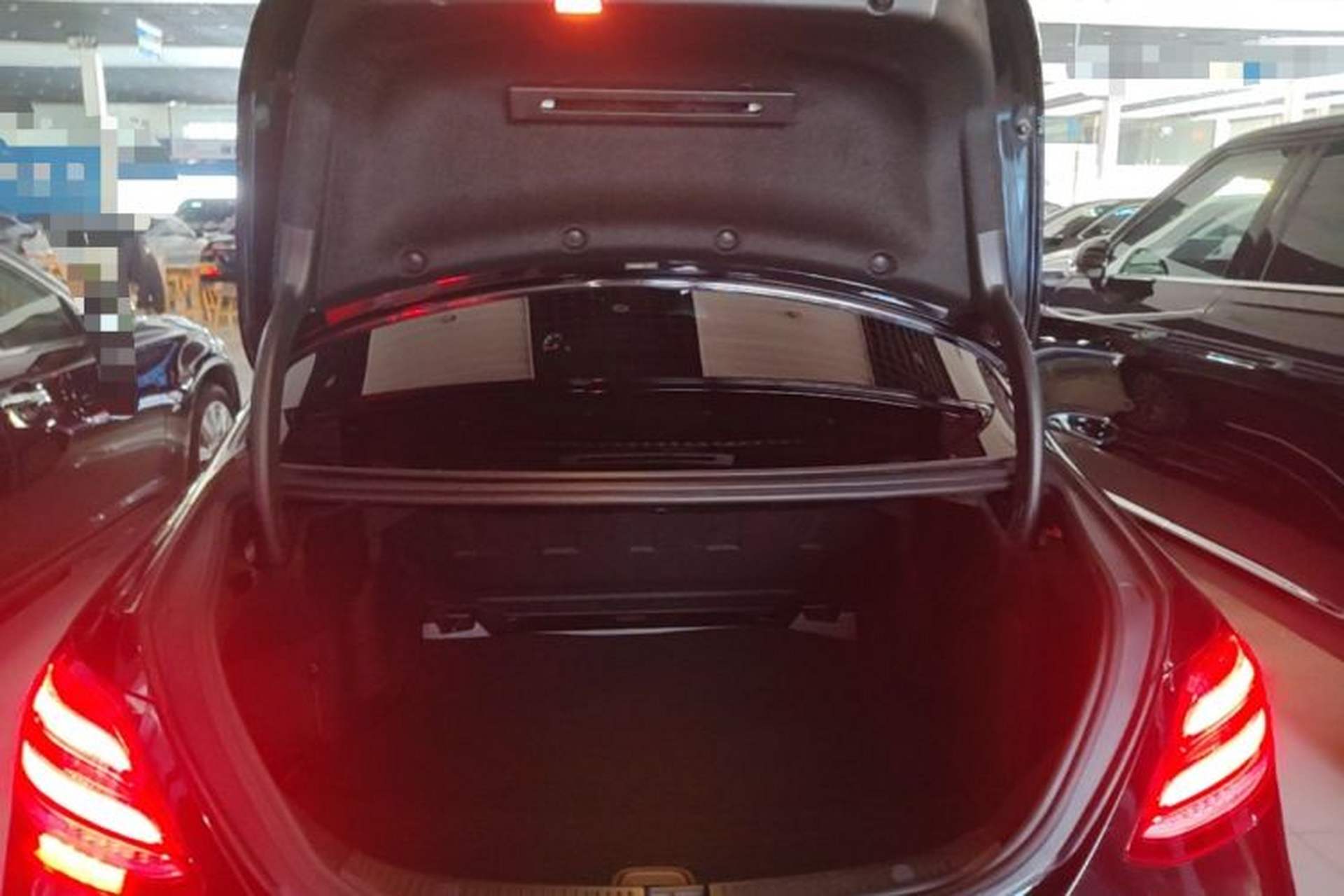 Used Mercedes-Benz E-Class 2020 E 300 L Stylish Model Trunk