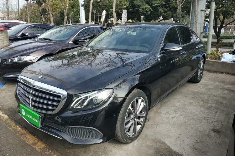 Ojetý Mercedes-Benz E-Class 2020 Facelift E 260 L Guazi used car, China used car export, Used car for sale, Used  cars, Cheapest cars for sale