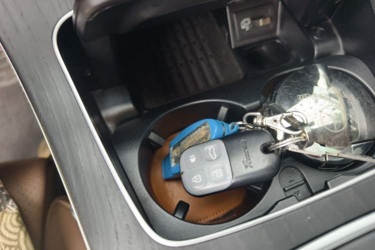 Used Mercedes-Benz E-Class 2020 E 260 L Sport Edition Vehicle Key
