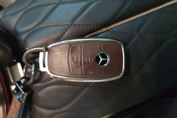 Used Mercedes-Benz E-Class 2020 Restyled E 300 L Exclusive Edition Vehicle Key