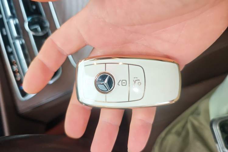 Used Mercedes-Benz E-Class 2020 E 300 L Stylish Model Vehicle Key
