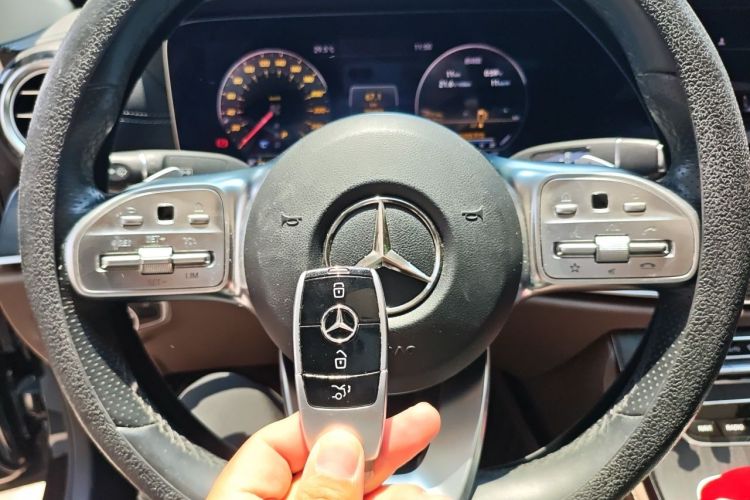 Used Mercedes-Benz E-Class 2020 E 300 L Sporty and Stylish Model Vehicle Key