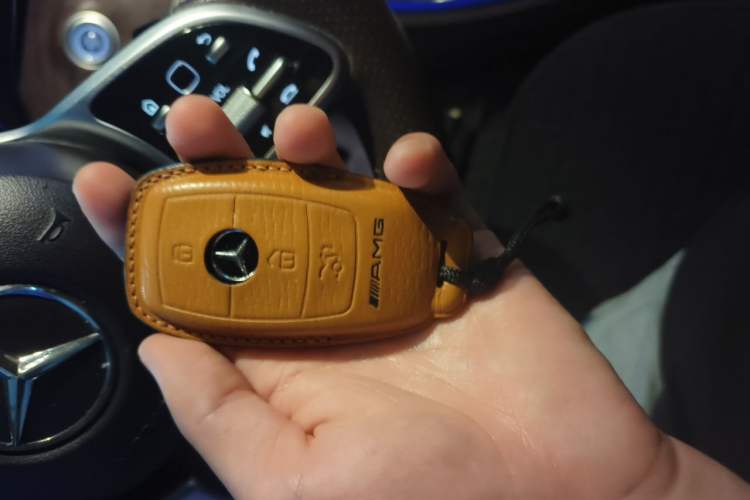Used Mercedes-Benz E-Class 2020 Restyled E 300 L Exclusive Edition Vehicle Key