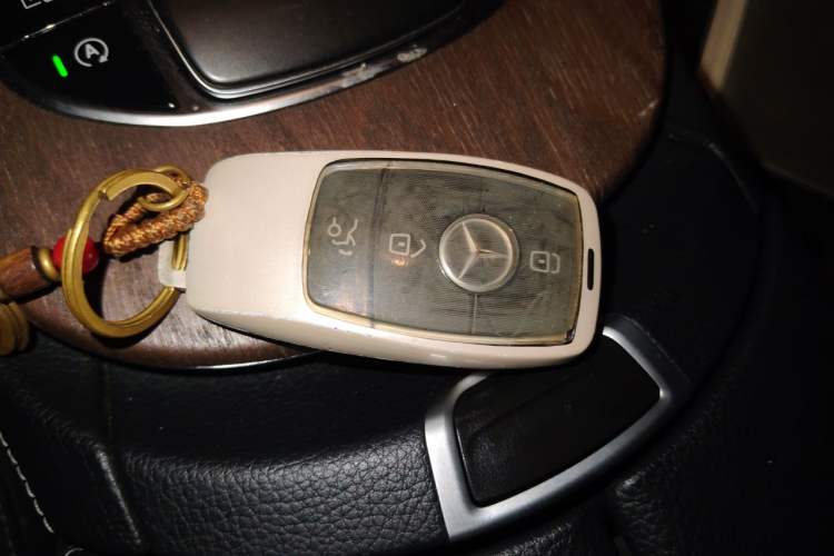 Used Mercedes-Benz E-Class 2020 E 300 L Luxury Model Vehicle Key