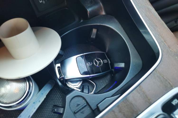 Used Mercedes-Benz E-Class 2020 E 260 L Vehicle Key
