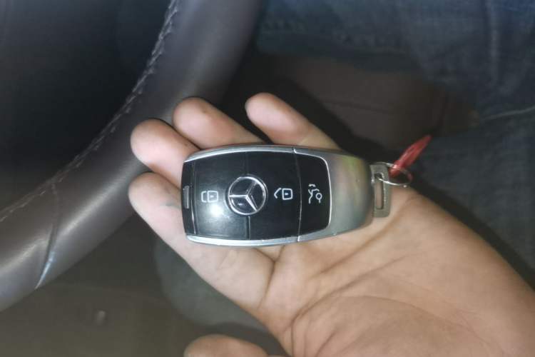 Used Mercedes-Benz E-Class 2020 Facelift E 260 L Vehicle Key