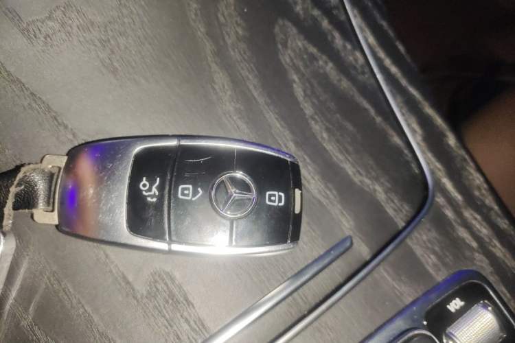 Used Mercedes-Benz E-Class 2020 Facelift E 260 L Sport Edition Vehicle Key