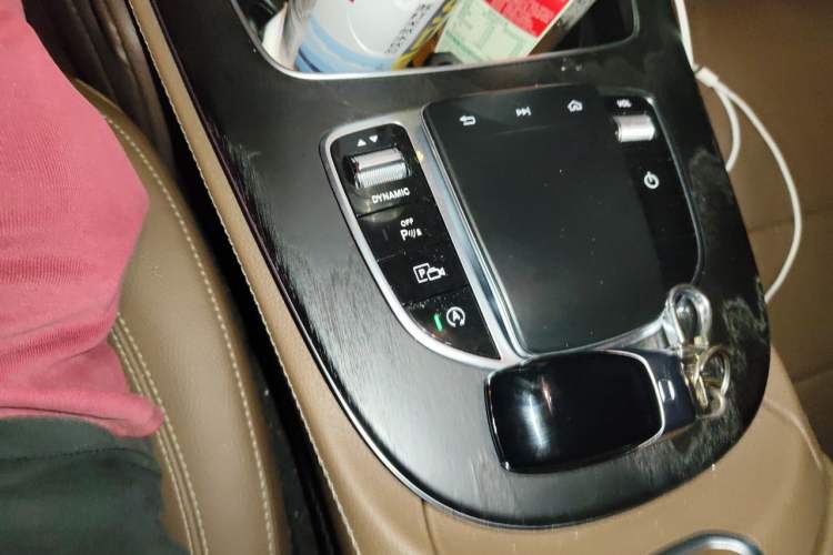 Used Mercedes-Benz E-Class 2020 Restyled E 300 L Sporty and Stylish Edition Vehicle Key