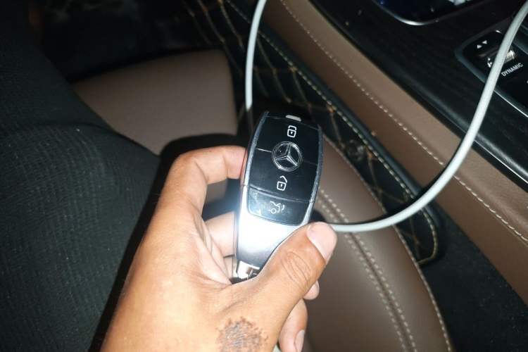 Used Mercedes-Benz E-Class 2020 E 260 L Sport Edition Vehicle Key