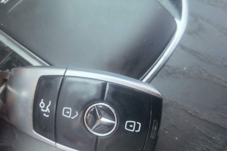 Used Mercedes-Benz E-Class 2020 Facelift E 260 Sport Edition Vehicle Key