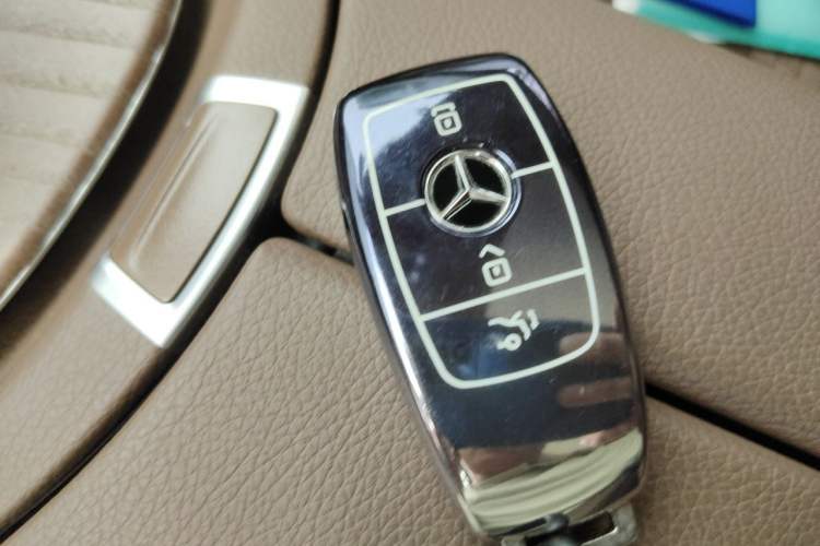 Used Mercedes-Benz E-Class 2020 E 300 L Stylish Model Vehicle Key
