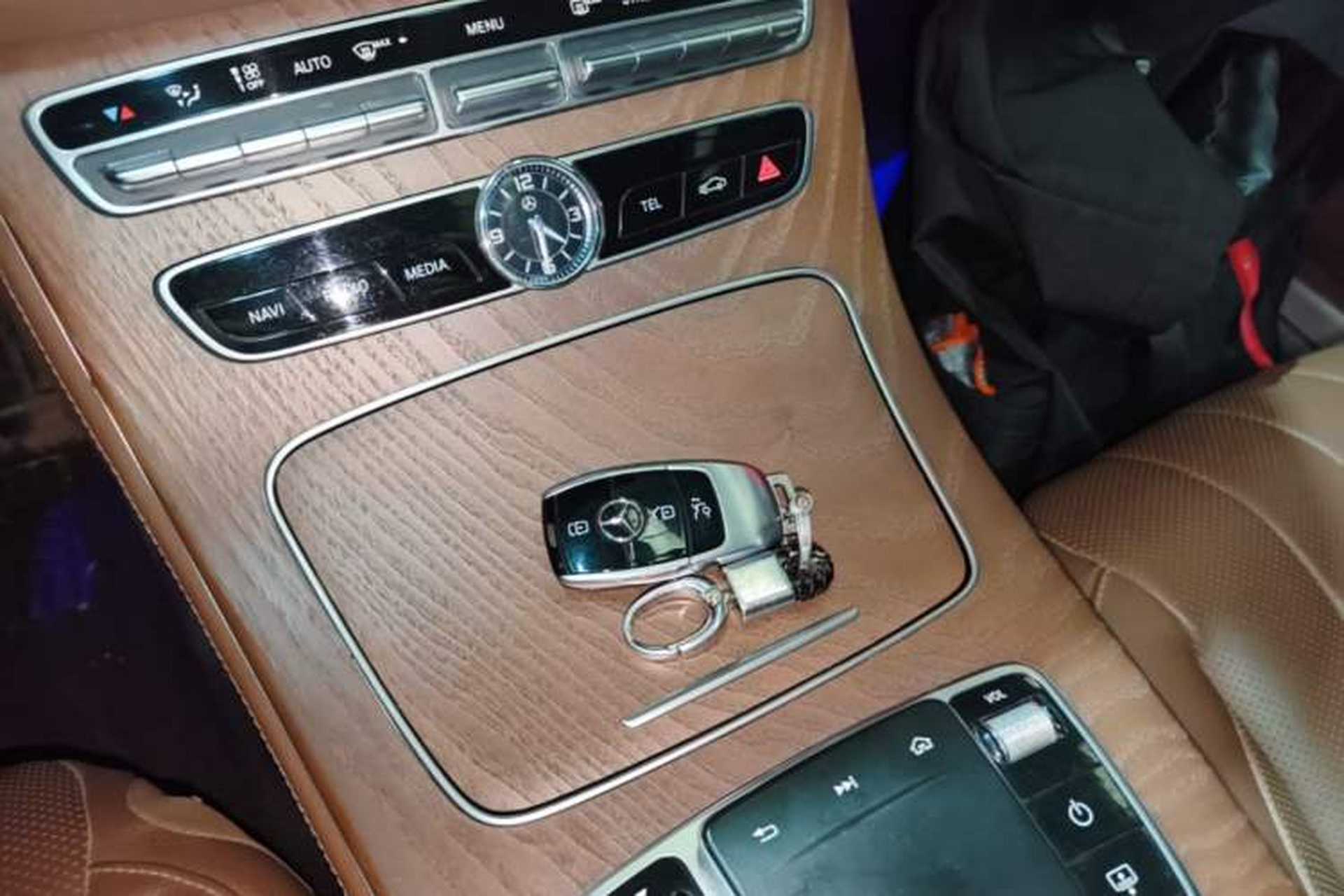 Used Mercedes-Benz E-Class 2020 Restyled E 300 L Exclusive Edition Vehicle Key