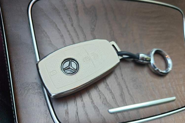 Used Mercedes-Benz E-Class 2020 E 300 L Luxury Model Vehicle Key