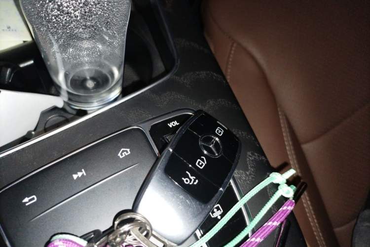 Used Mercedes-Benz E-Class 2020 E 300 L Sport Luxury Edition Vehicle Key