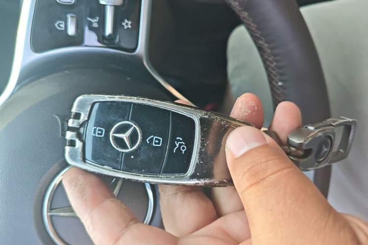 Used Mercedes-Benz E-Class 2020 E 300 L Stylish Model Vehicle Key