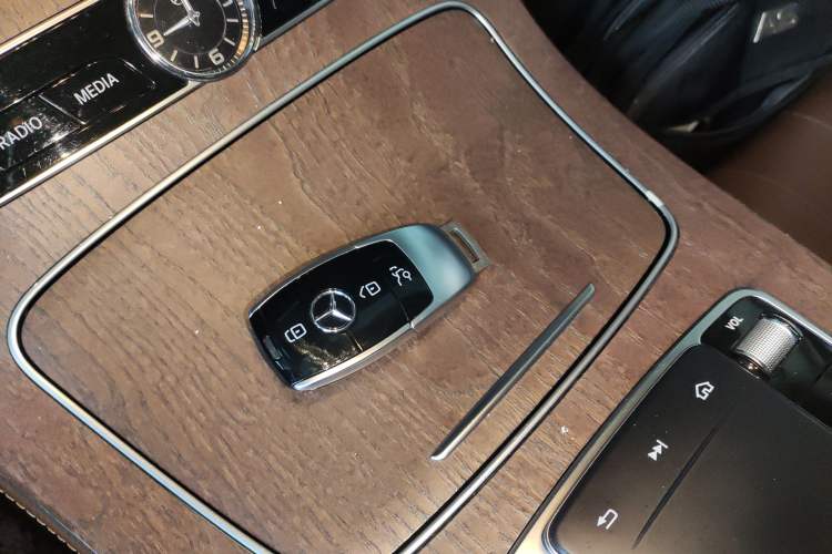 Used Mercedes-Benz E-Class 2020 E 300 L Stylish Model Vehicle Key