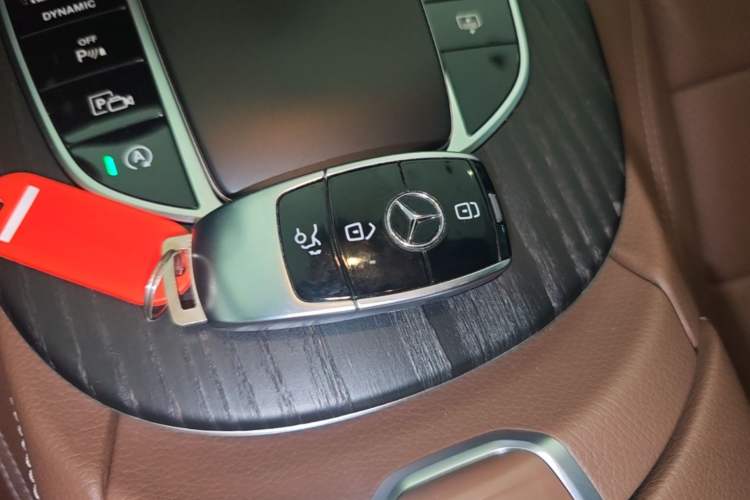 Used Mercedes-Benz E-Class 2020 Restyled E 300 L Sport Exclusive Edition Vehicle Key