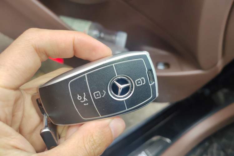 Used Mercedes-Benz E-Class 2020 E 300 L Stylish Model Vehicle Key