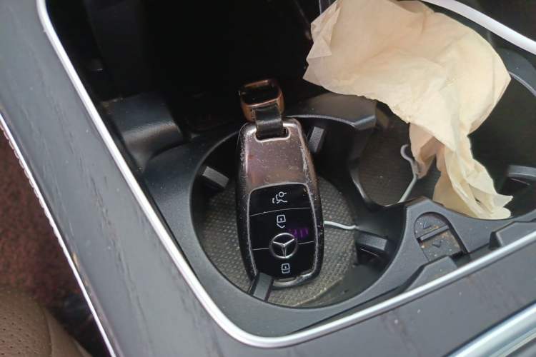 Used Mercedes-Benz E-Class 2020 E 300 L Sport Luxury Edition Vehicle Key