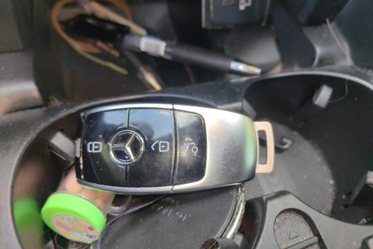 Used Mercedes-Benz E-Class 2020 Facelift E 260 Sport Edition Vehicle Key