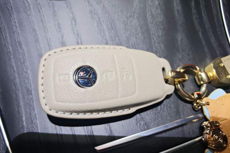 Used Mercedes-Benz E-Class 2020 E 300 L Sporty and Stylish Model Vehicle Key