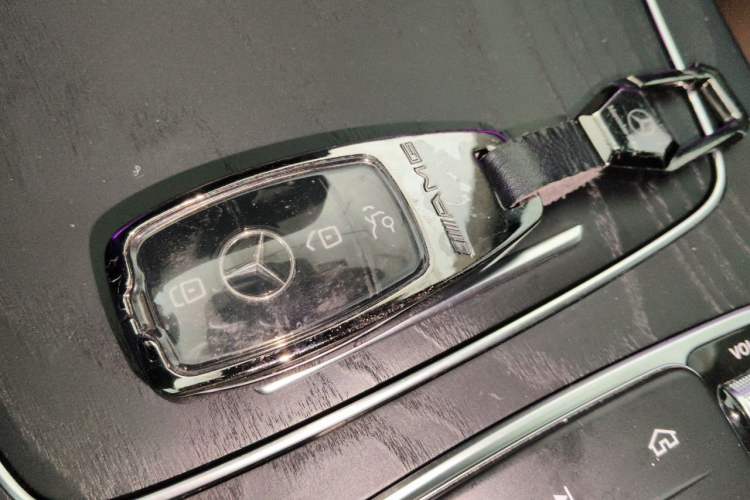 Used Mercedes-Benz E-Class 2020 Restyled E 300 L Sport Exclusive Edition Vehicle Key