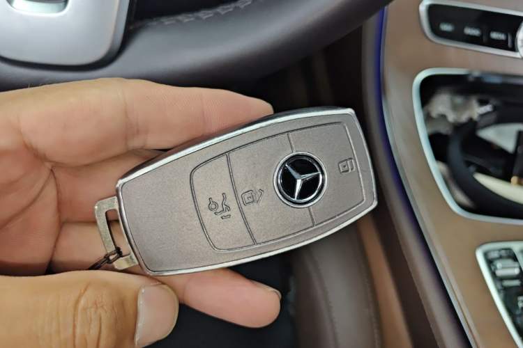 Used Mercedes-Benz E-Class 2020 E 300 L Luxury Model Vehicle Key
