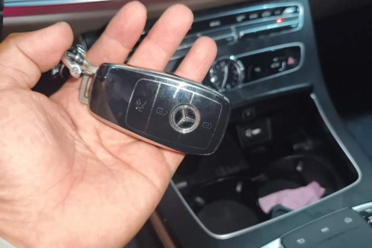 Used Mercedes-Benz E-Class 2020 Restyled E 300 L Sport Exclusive Edition Vehicle Key