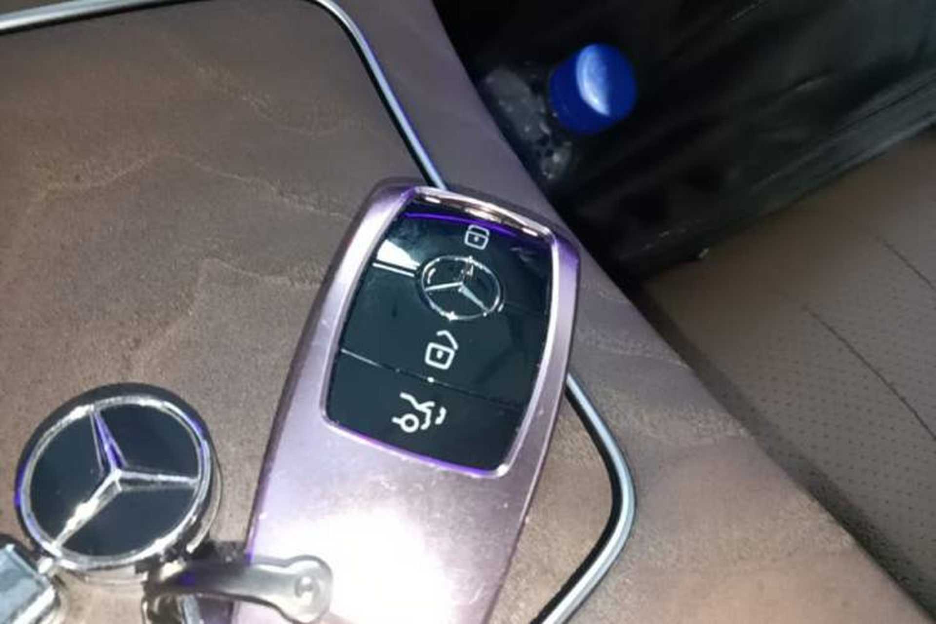 Used Mercedes-Benz E-Class 2020 Facelift E 300 L Stylish Edition Vehicle Key