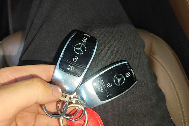 Used Mercedes-Benz E-Class 2020 E 300 L Sporty and Stylish Model Vehicle Key