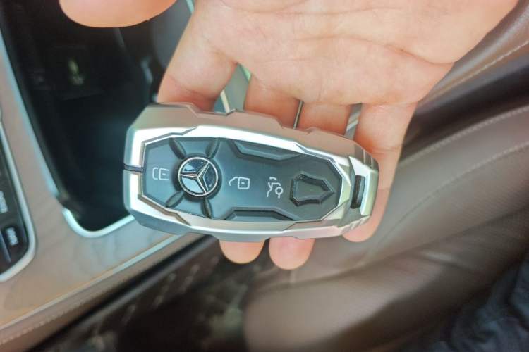 Used Mercedes-Benz E-Class 2020 Restyled E 300 L Exclusive Edition Vehicle Key